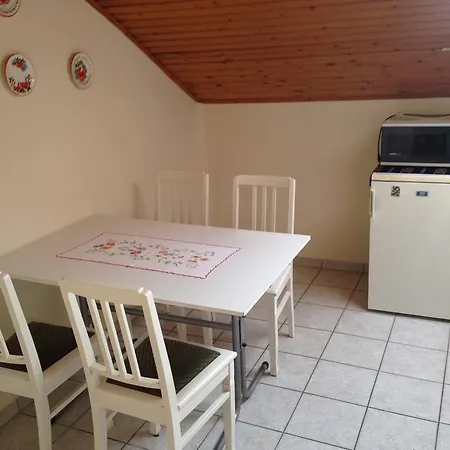 Elena Apartment