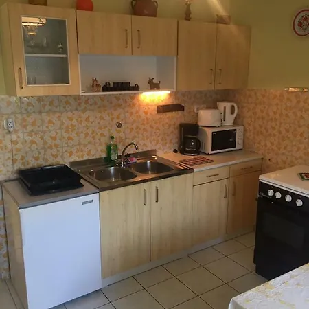 Elena Apartment