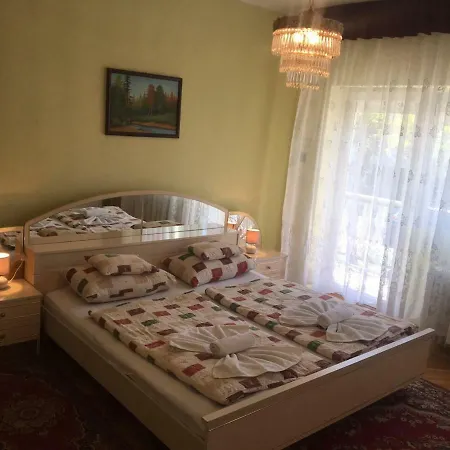 Elena Apartment