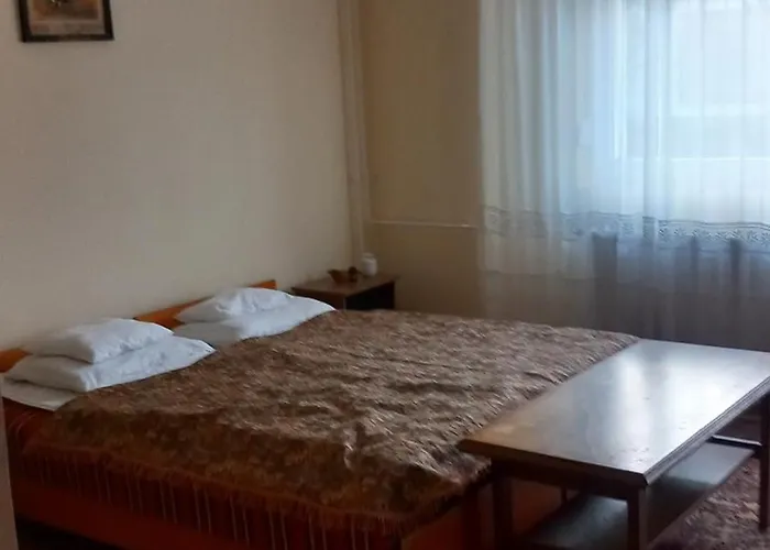 Elena Apartamento
